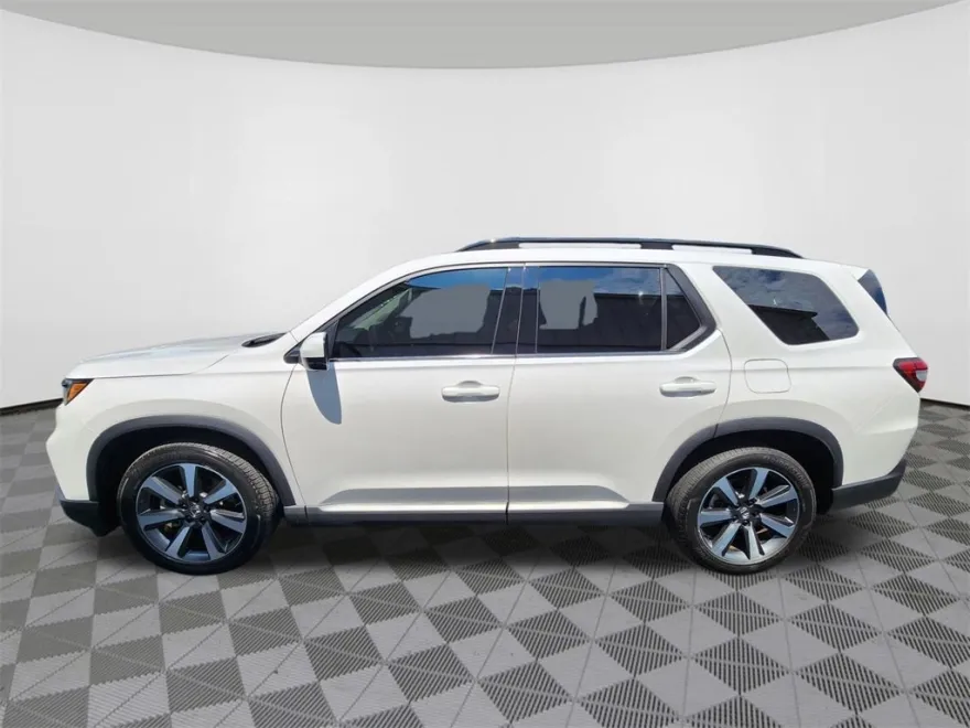 2023 Honda Pilot Elite photo 1