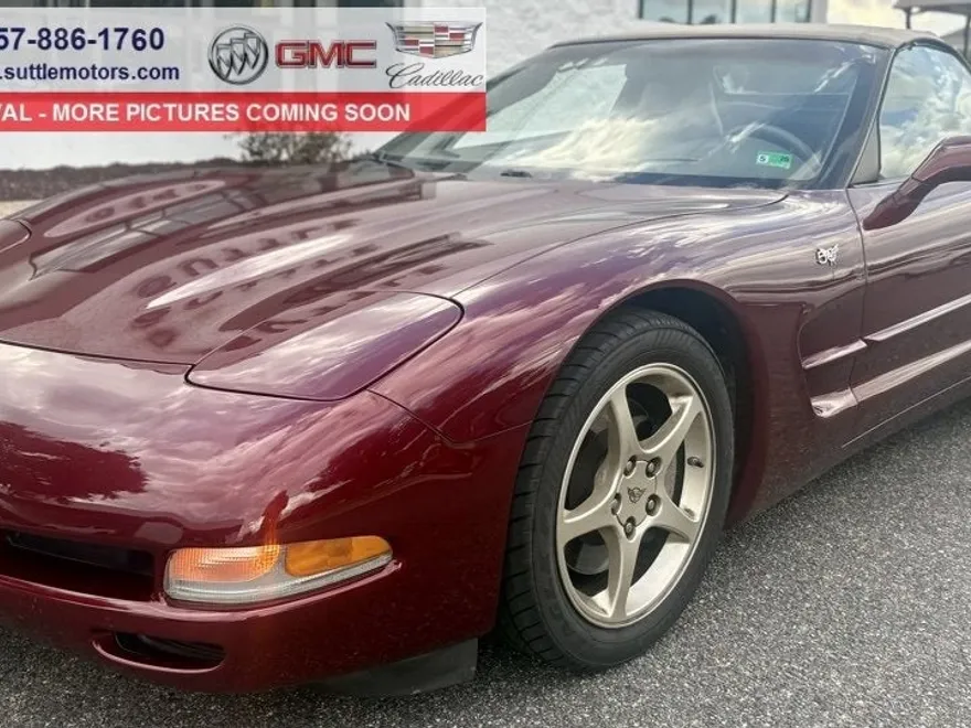 2003 Chevrolet Corvette Base photo 1