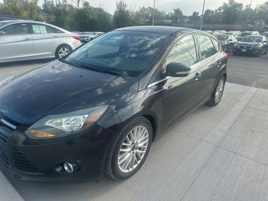 2014 Ford Focus Titanium photo 1