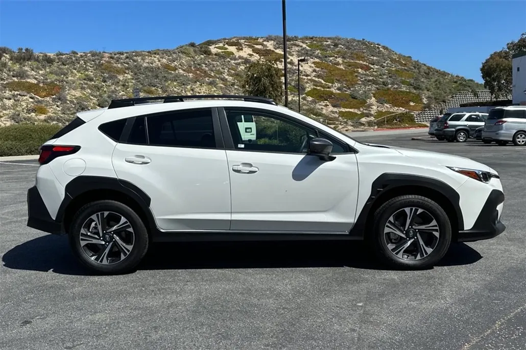 2024 Subaru Crosstrek Premium photo 1