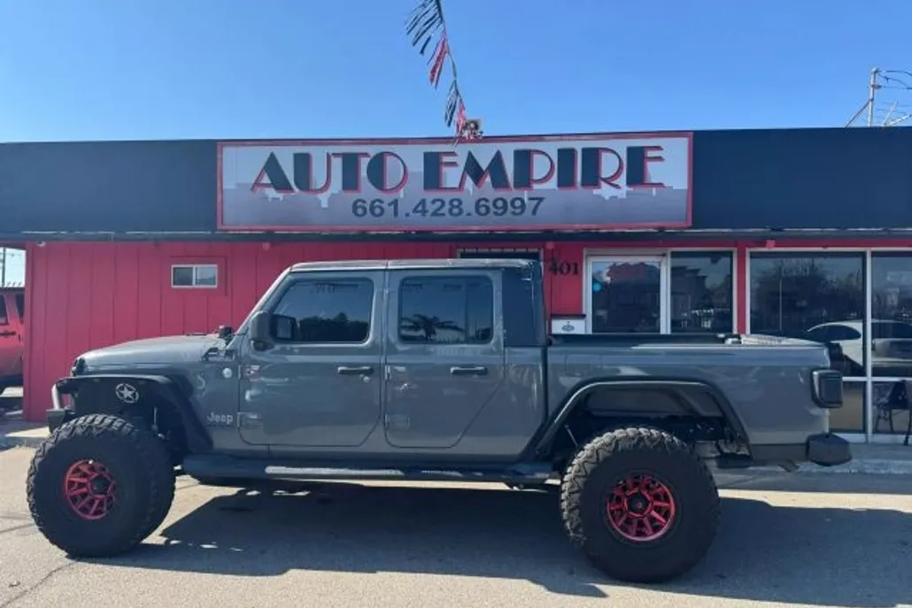 2022 Jeep Gladiator Overland photo 1
