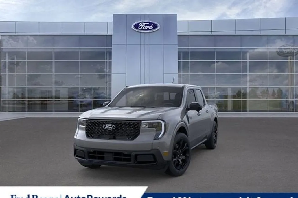 2025 Ford Maverick Lariat photo 1