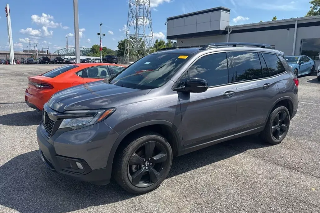 2020 Honda Passport Elite photo 1