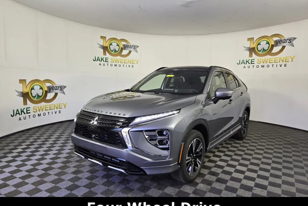 2026 Mitsubishi Eclipse Cross SEL photo 1