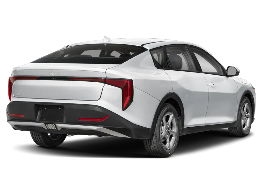 2025 Kia K4 LXS photo 1