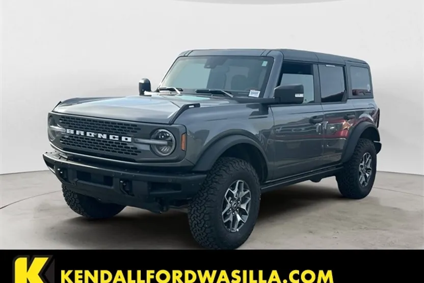 2024 Ford Bronco Badlands photo 1