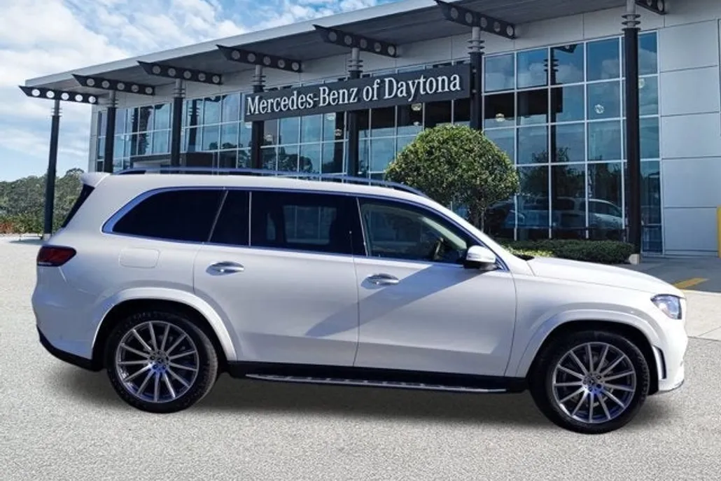 2022 Mercedes Benz GLS 450 4MATIC photo 1