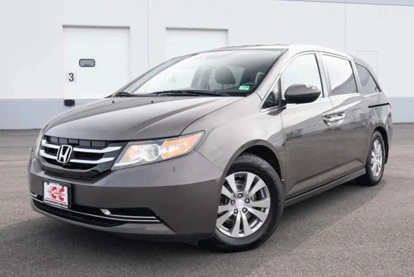2015 Honda Odyssey EX-L photo 1