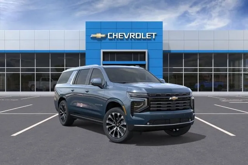 2026 Chevrolet Suburban High Country photo 1