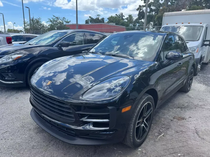 2021 Porsche Macan S photo 1