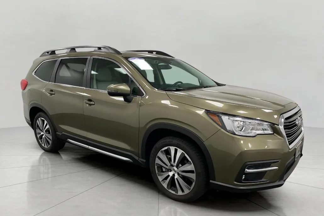 2022 Subaru Ascent Limited photo 1
