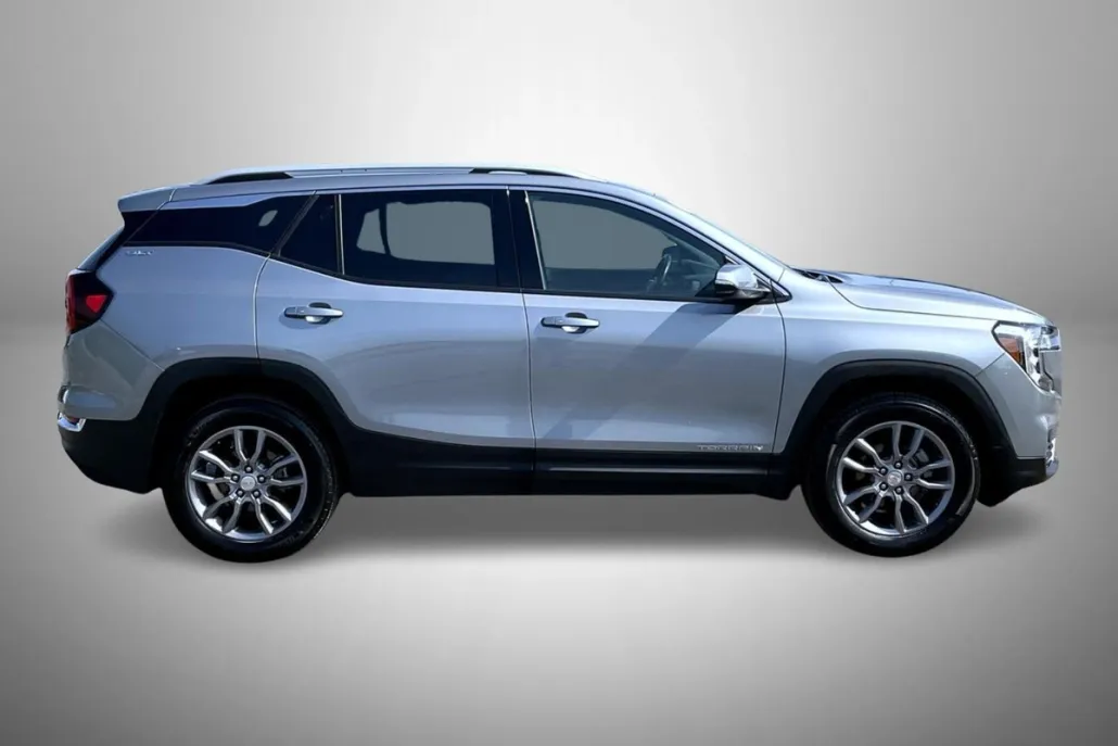2024 Gmc Terrain SLT photo 1