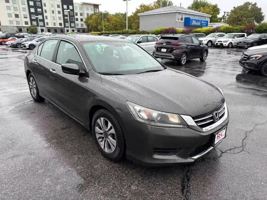 2013 Honda Accord LX photo 1