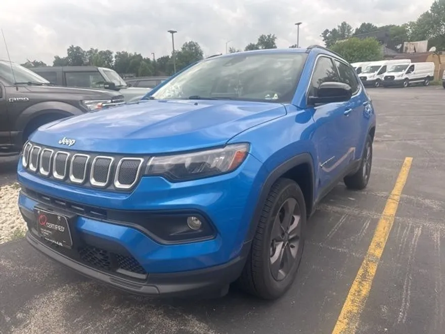 2022 Jeep Compass Latitude Lux Altitude photo 1