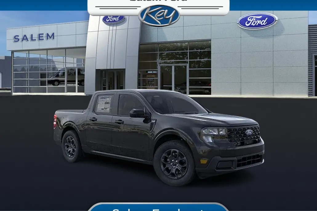 2025 Ford Maverick XLT photo 1