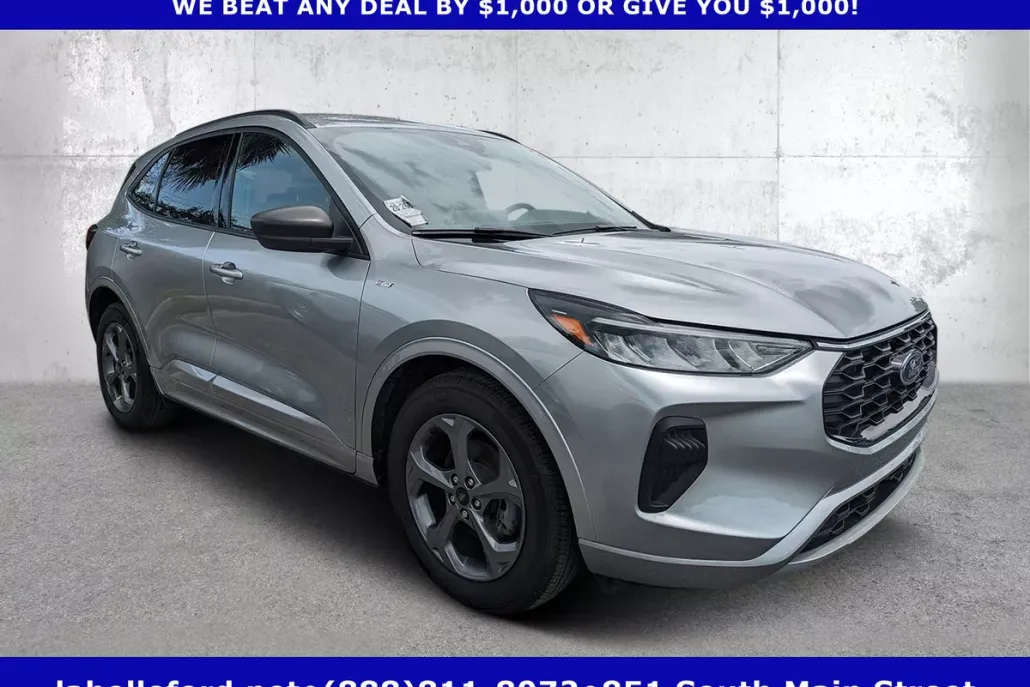 2024 Ford Escape ST-Line photo 1