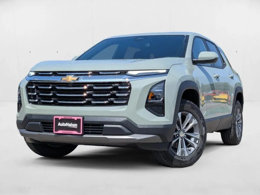 2026 Chevrolet Equinox LT photo 1