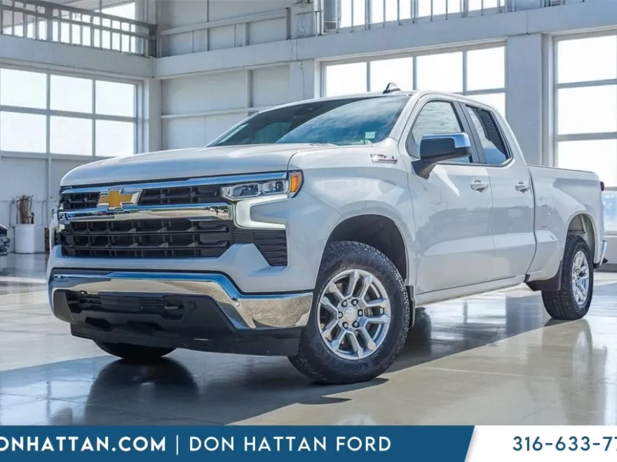 2022 Chevrolet Silverado 1500 LT photo 1