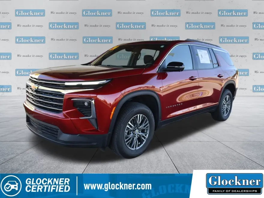 2024 Chevrolet Traverse photo 1