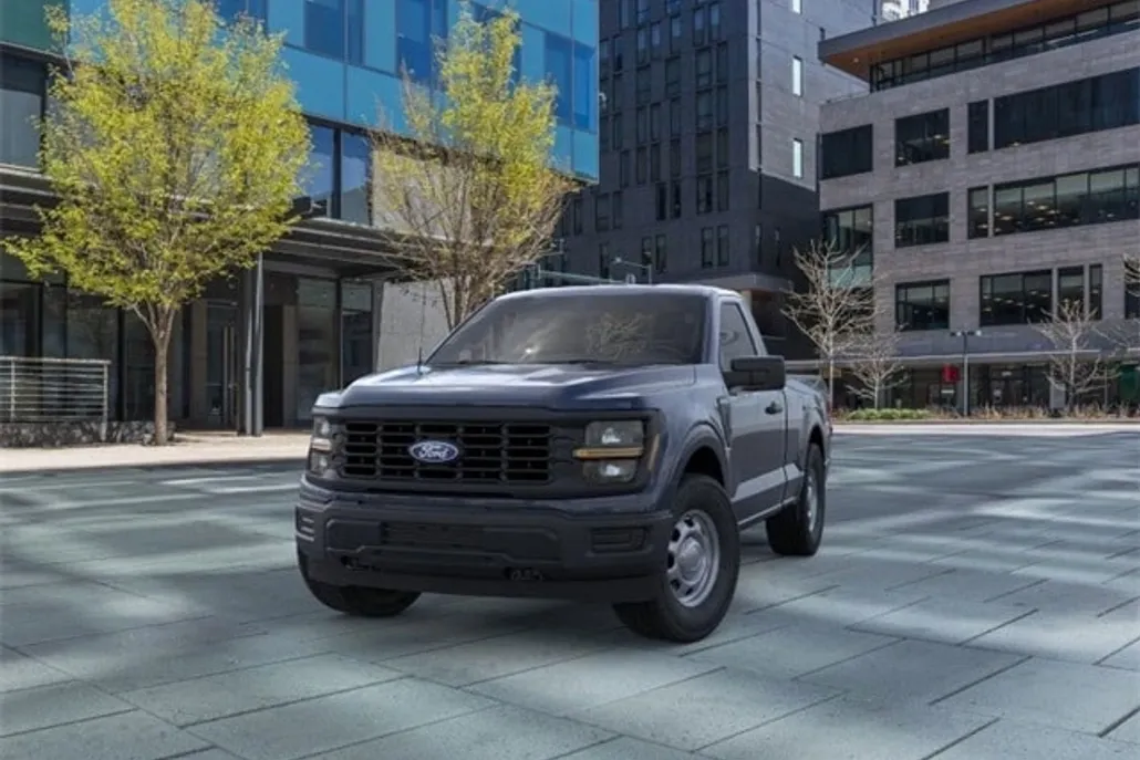 2025 Ford F-150 XL photo 1