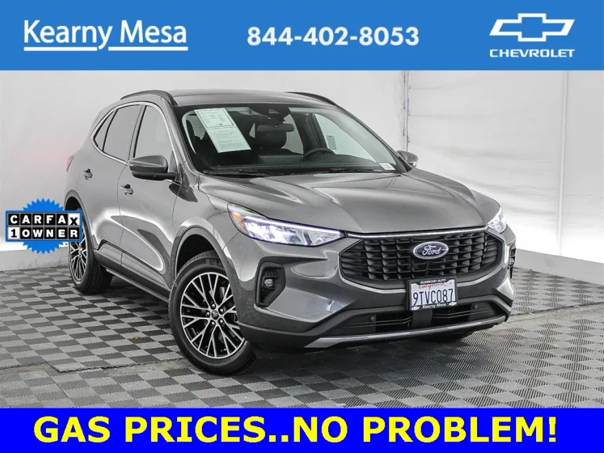 2025 Ford Escape Base photo 1