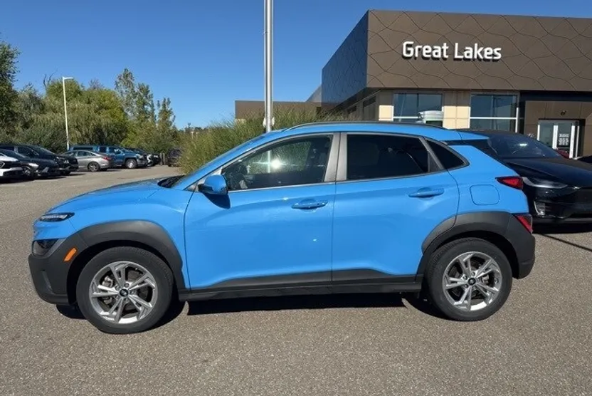 2023 Hyundai Kona SEL photo 1