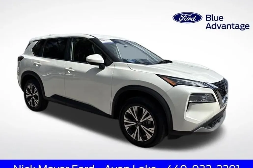 2023 Nissan Rogue SV photo 1