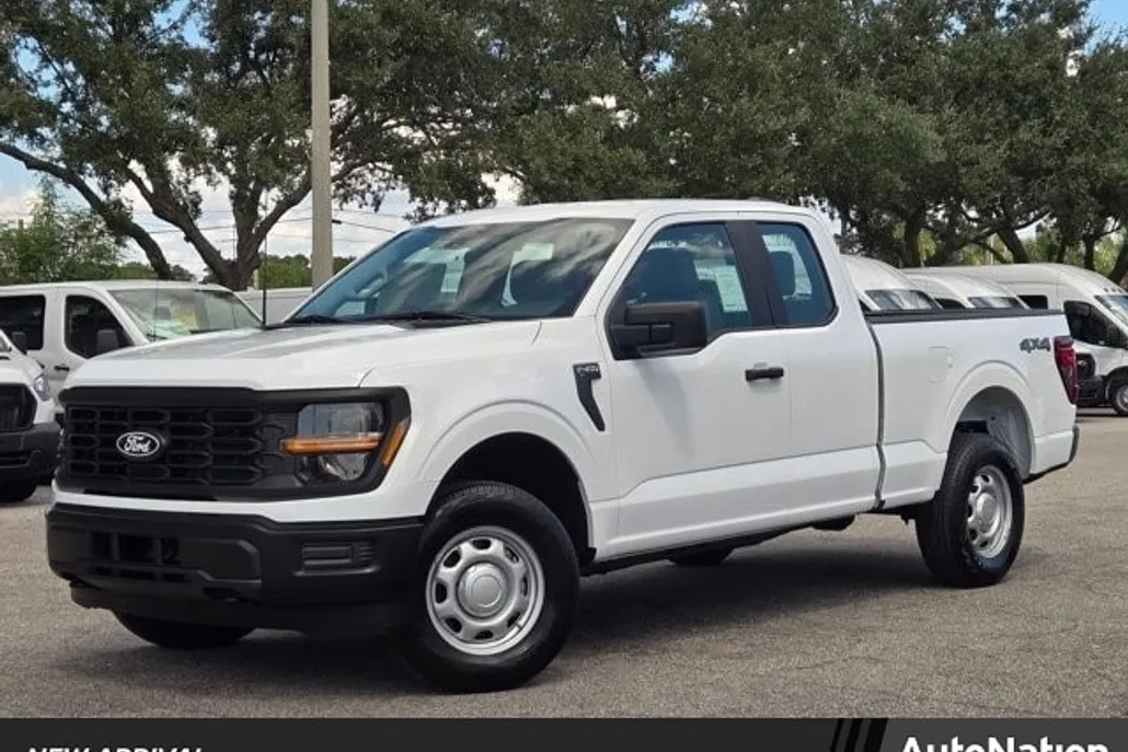 2025 Ford F-150 XL photo 1