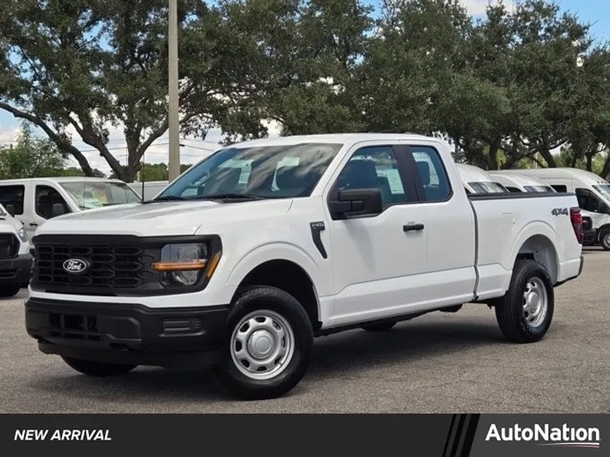 2025 Ford F-150 XL photo 1