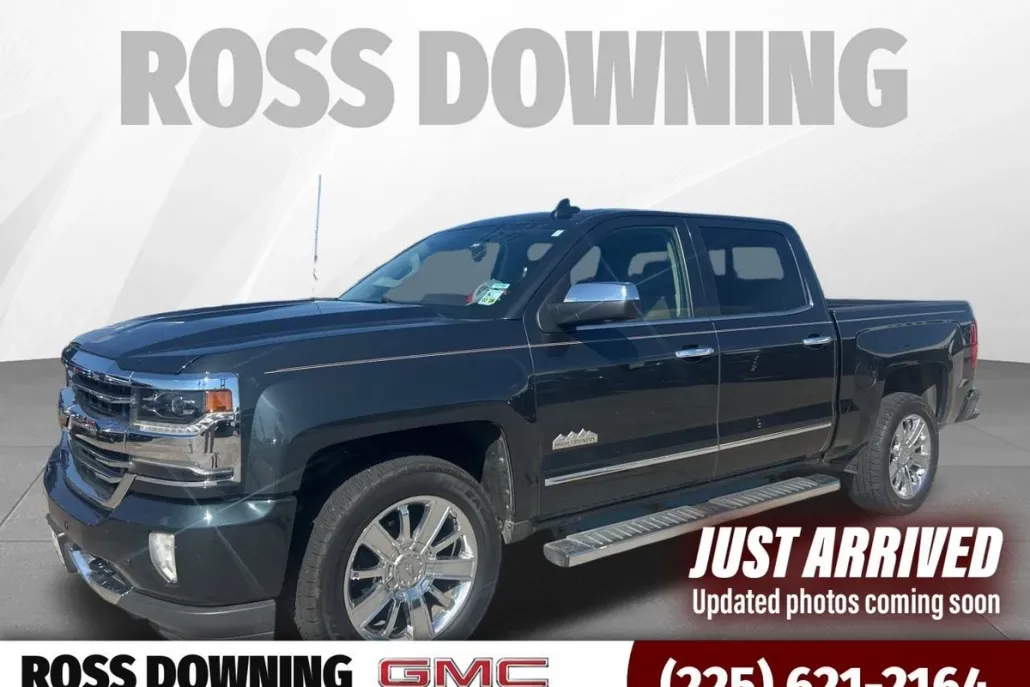 2017 Chevrolet Silverado 1500 High Country photo 1