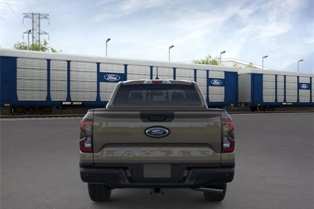 2025 Ford Ranger XLT photo 1