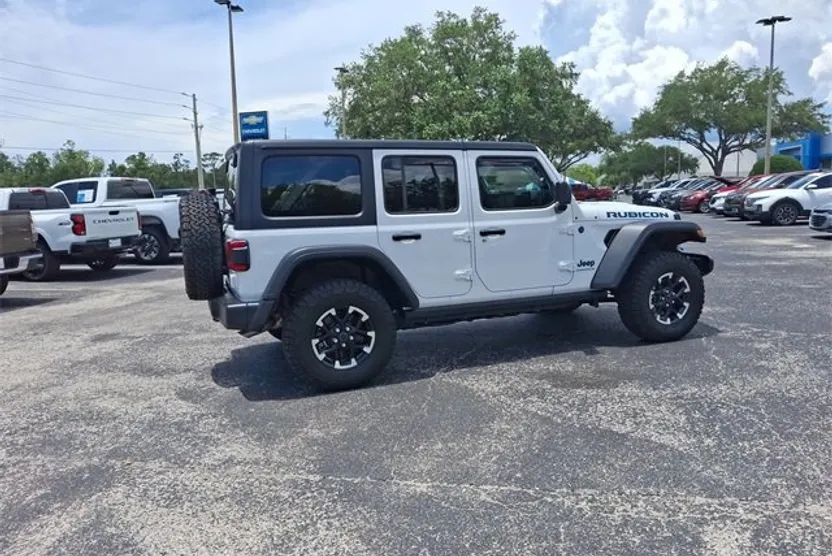 2024 Jeep Wrangler 4xe Rubicon photo 1