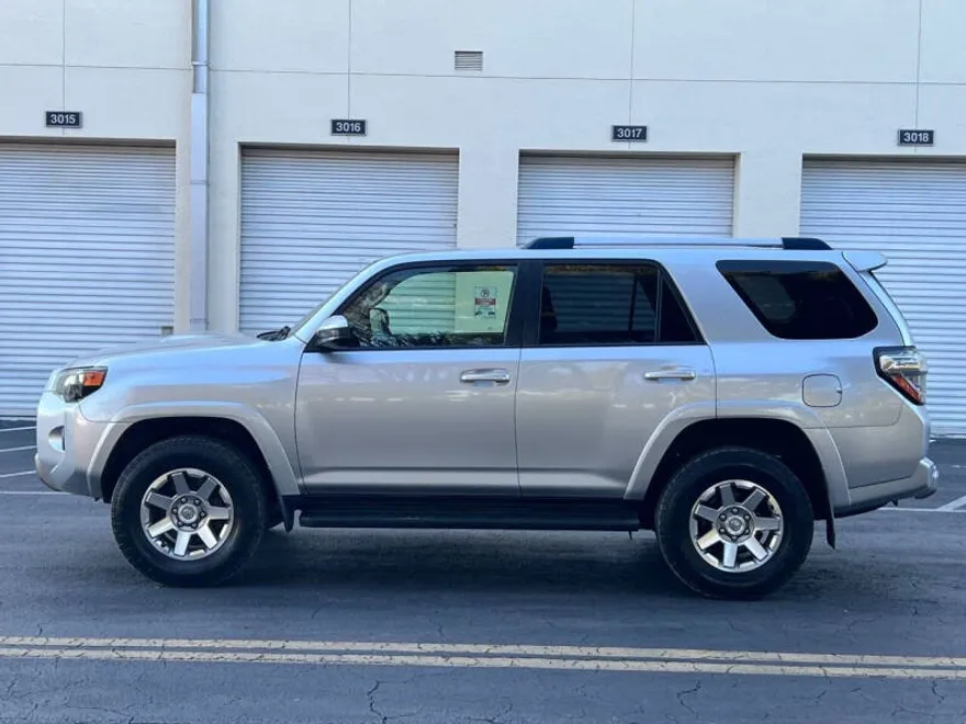 2016 Toyota 4Runner Trail photo 1