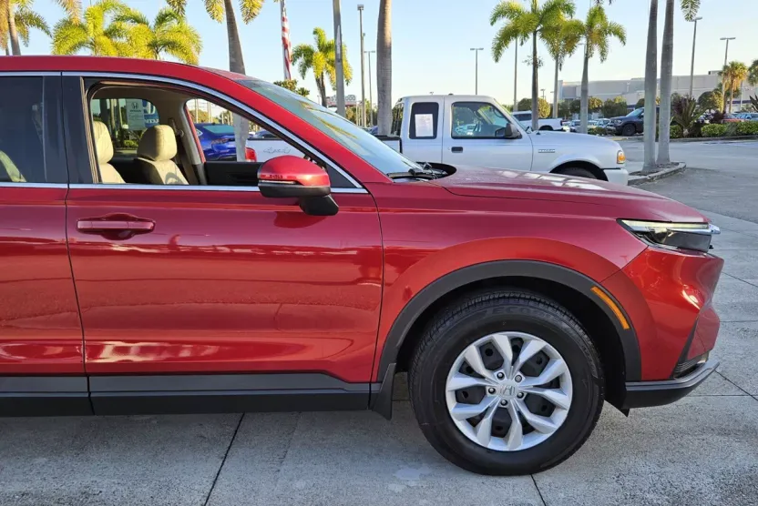 2024 Honda CR-V LX photo 1