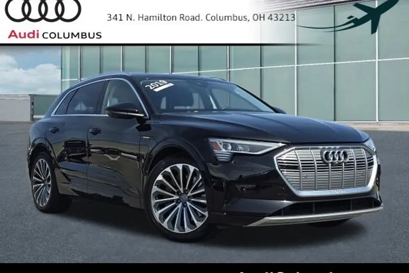 2019 Audi e-tron Premium Plus photo 1
