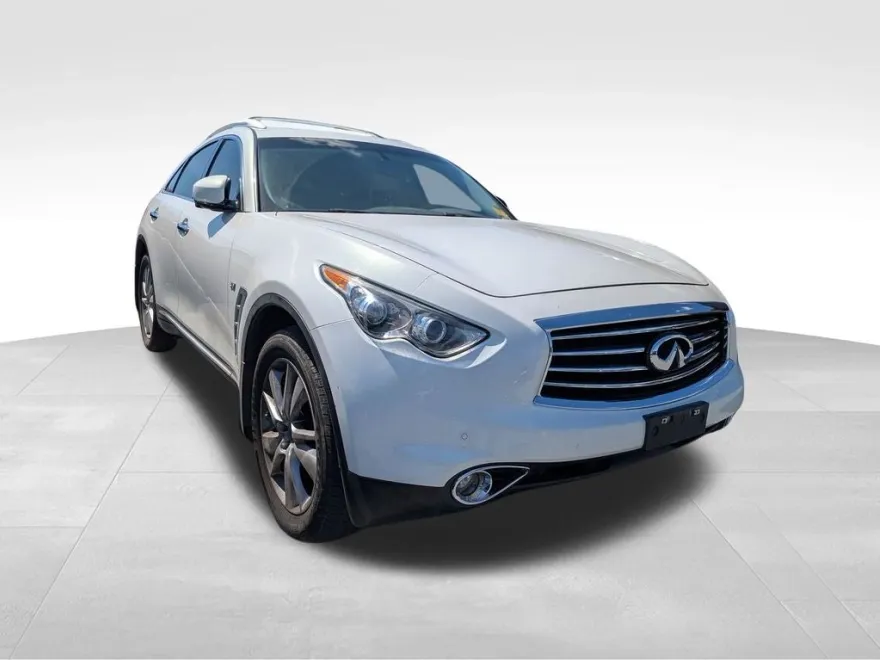 2015 Infiniti QX70 Base photo 1