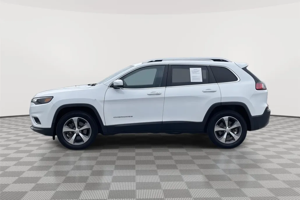 2019 Jeep Cherokee Limited photo 1