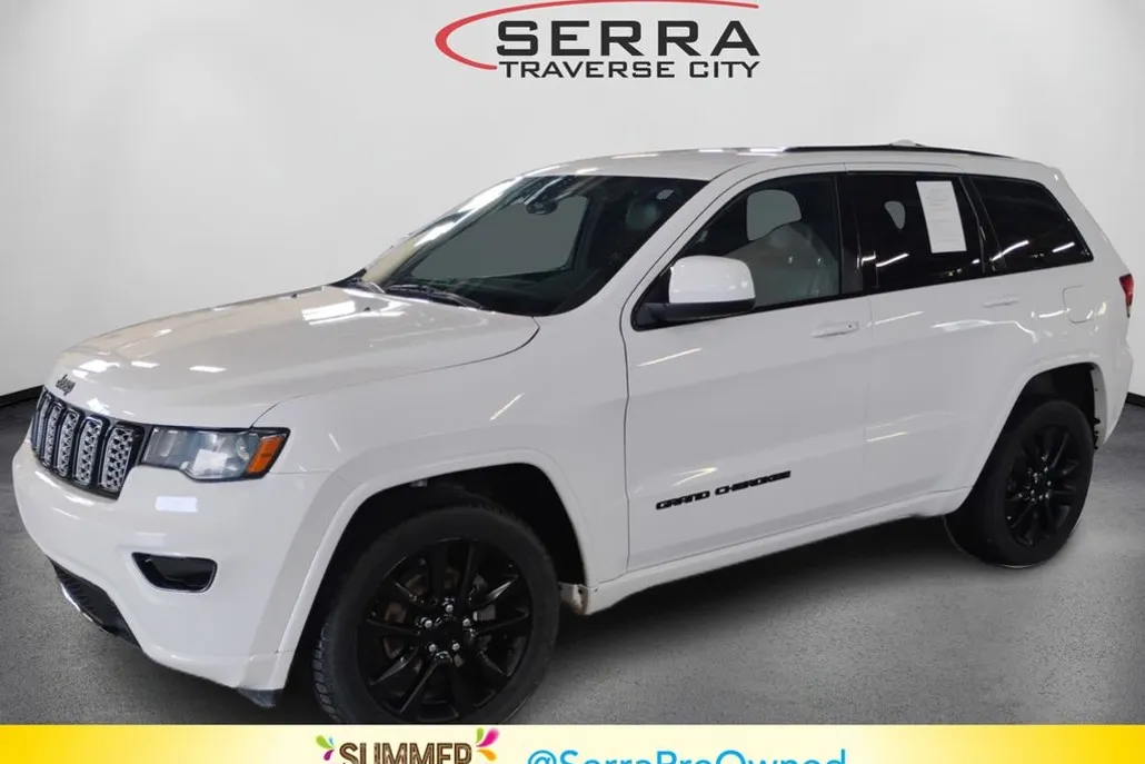 2018 Jeep Grand Cherokee Altitude photo 1