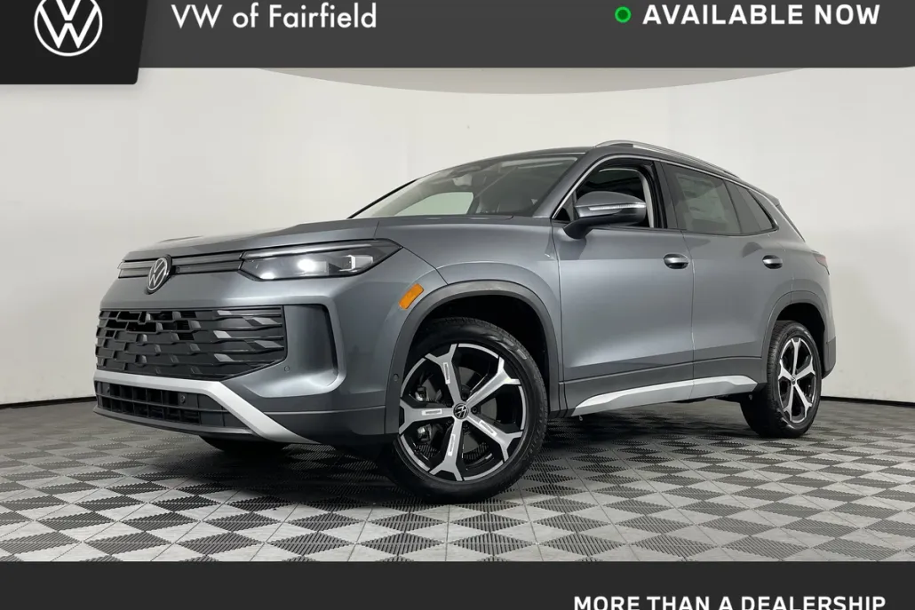 2025 Volkswagen Tiguan SE photo 1