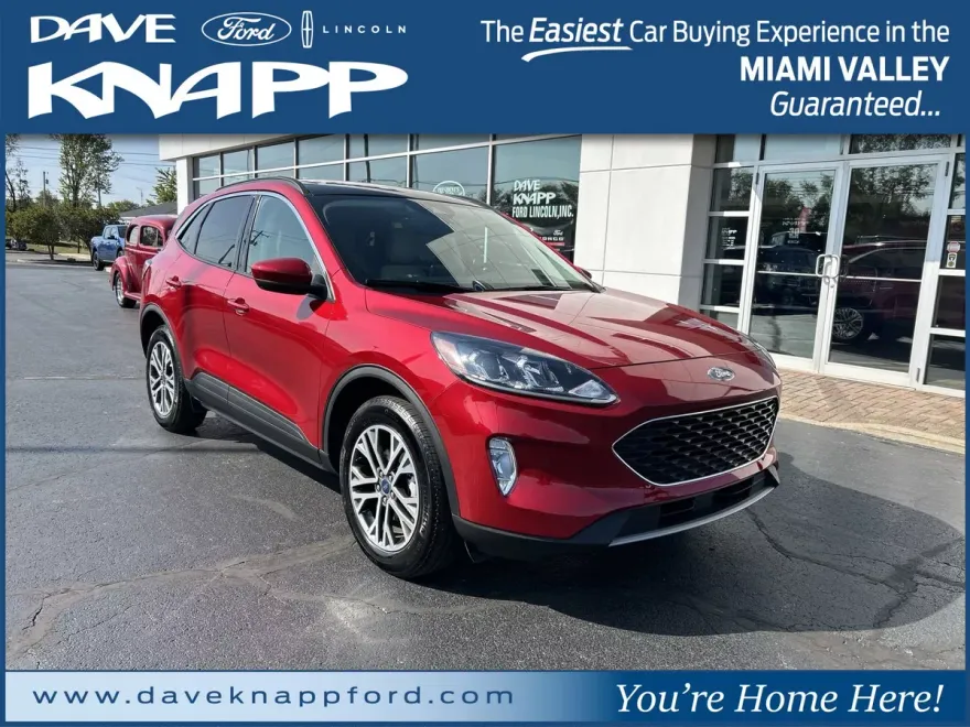 2022 Ford Escape SEL photo 1
