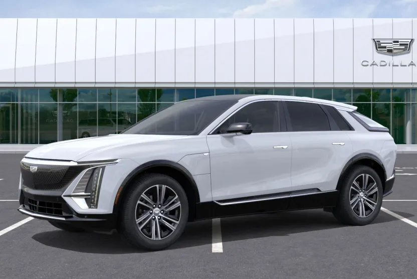 2026 Cadillac Lyriq Luxury photo 1