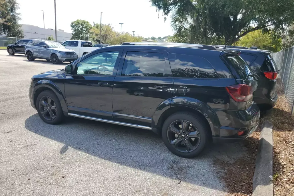 2019 Dodge Journey Crossroad photo 1