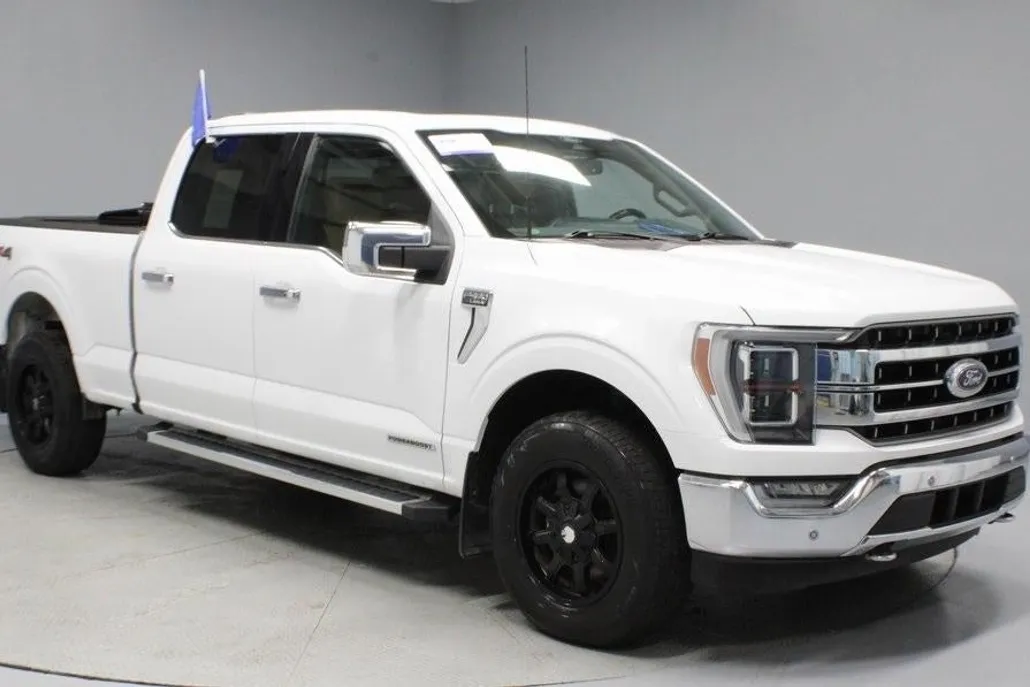 2022 Ford F-150 Lariat photo 1