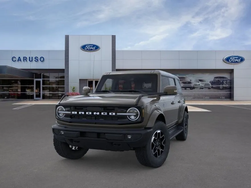 2025 Ford Bronco Outer Banks photo 1