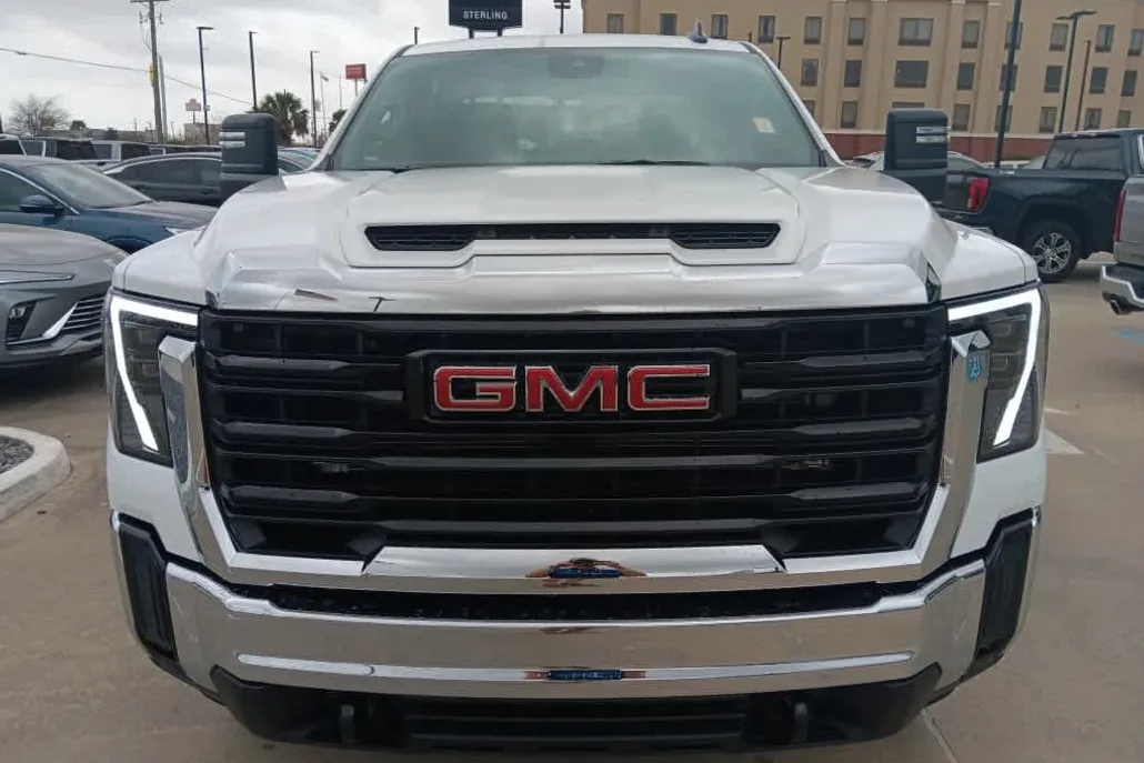 2025 Gmc Sierra 2500 HD Pro photo 1