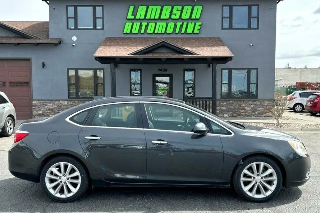 2016 Buick Verano Leather photo 1