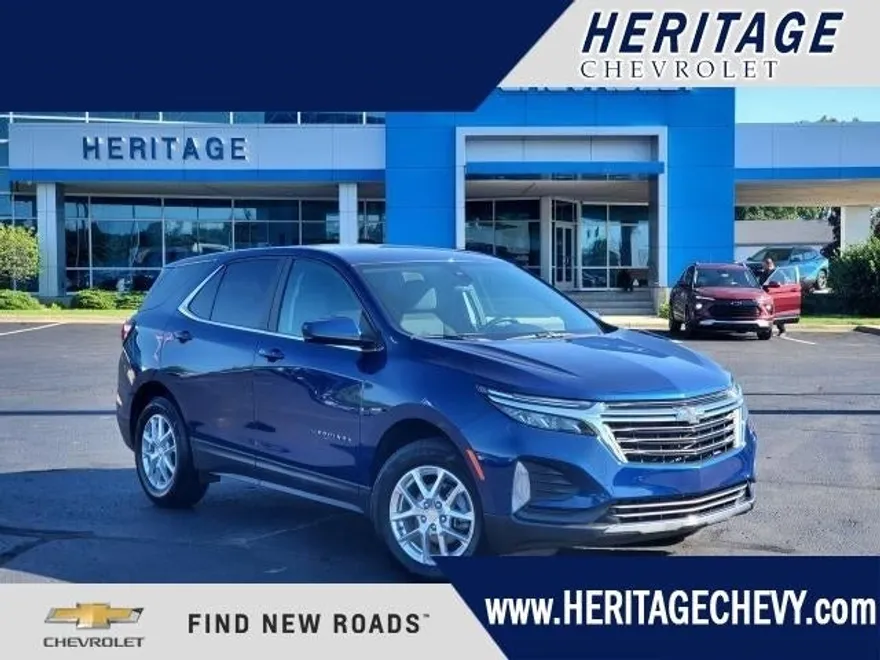 2022 Chevrolet Equinox LT photo 1