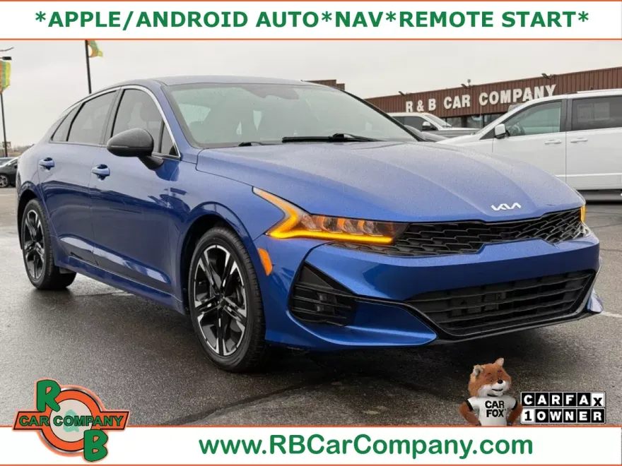 2023 Kia K5 GT-Line photo 1