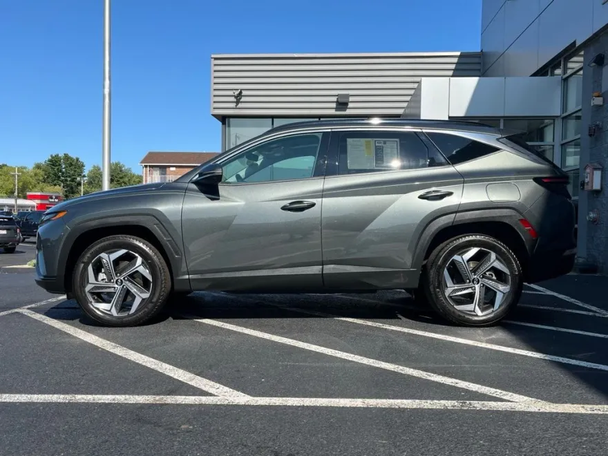 2022 Hyundai Tucson Limited photo 1