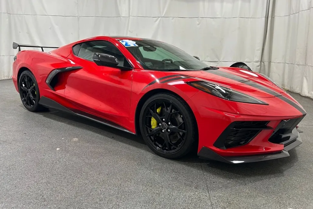 2021 Chevrolet Corvette Stingray 3LT photo 1